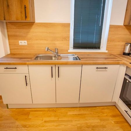 Innsbruck East Side Apartment I Free Street Parking ภายนอก รูปภาพ